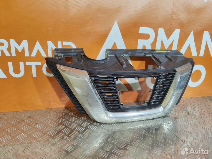 Решетка радиатора Nissan X-Trail 3 T32 2017-2022