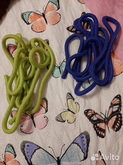 Гимнастическая скакалка