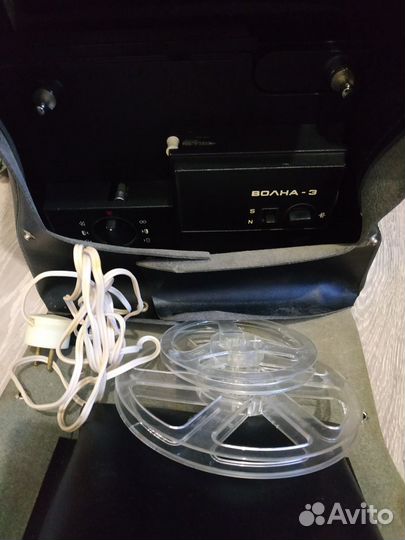 Кинопроектор Волна-3