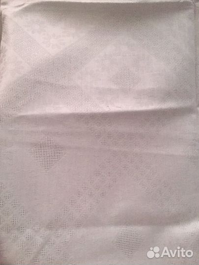 Скатерть новая из натуральных волокн