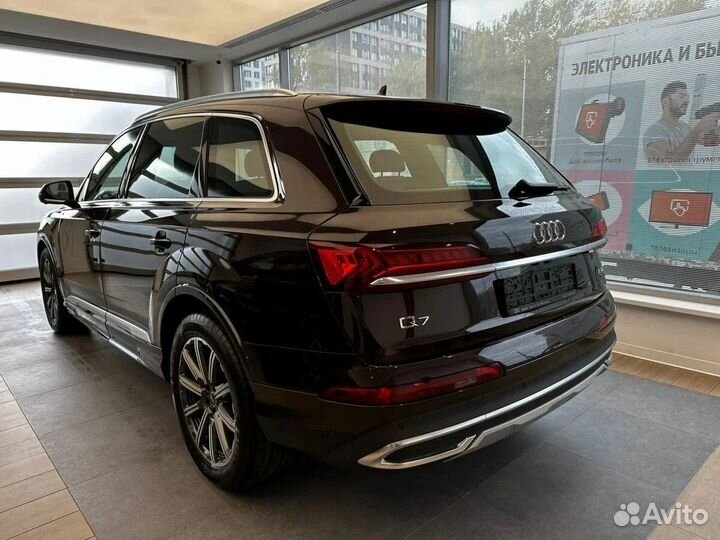 Audi Q7 3.0 AT, 2022