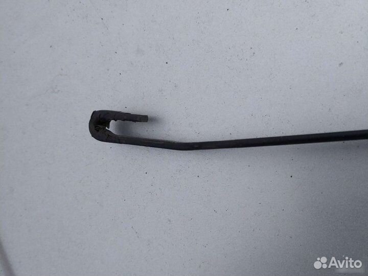 Поводок стеклоочистителя задний Ford Mondeo 1
