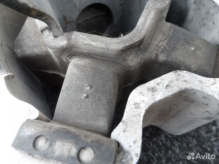 Опора двс правая Renault Logan 05-13