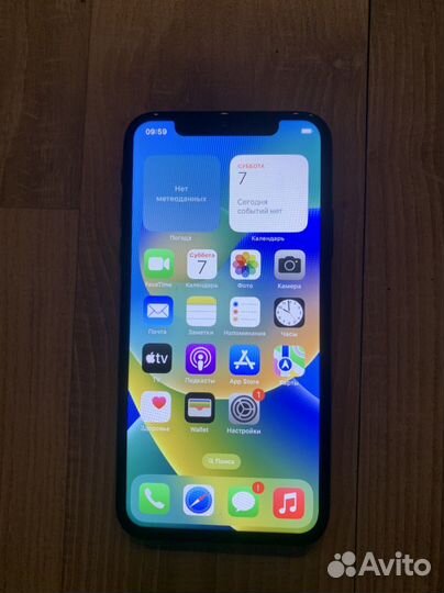 iPhone X, 64 ГБ