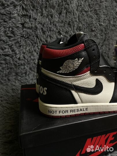 Кроссовки Nike Air Jordan 1