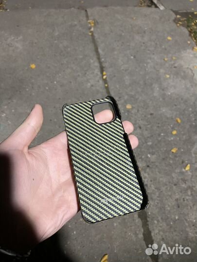 Чехол на iPhone 12