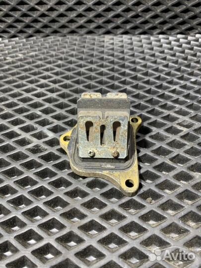 Клапан лепестковый Honda Dio 34 35 AF-34E 1996