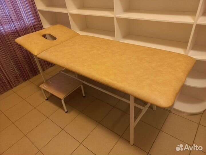 Кушетка косметологическая
