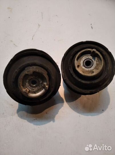 Подушка гидроопора двигателя Mercedes Benz w220