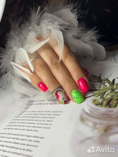 Маникюр и Педикюр Гель лак