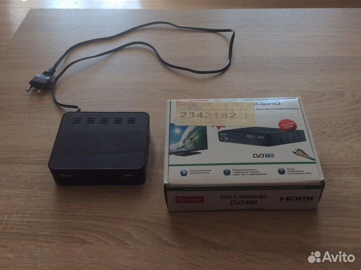 Цифровой тв приемник 2шт