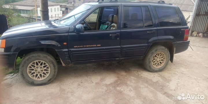 Jeep Grand Cherokee 2.5 AT, 1996, 251 000 км