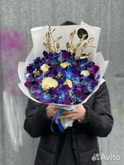 Букет Космические орхидеи