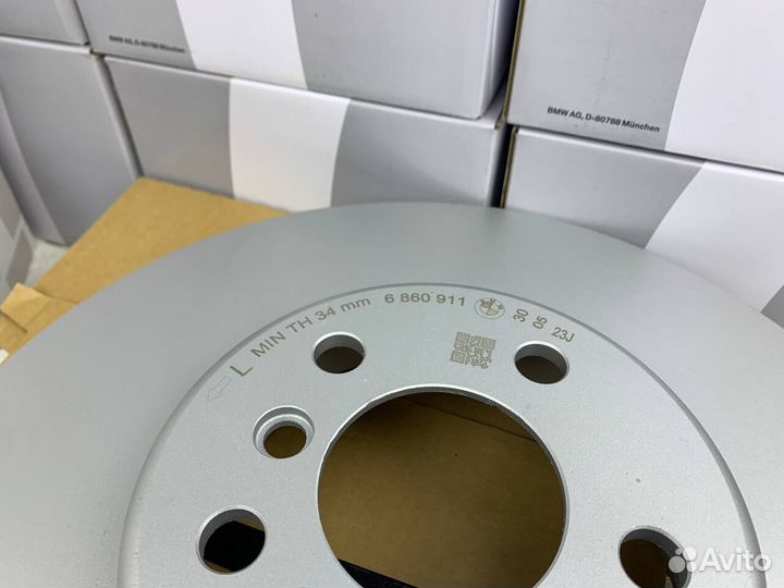 Левый тормозной диск передний BMW X3 X4 X5