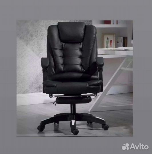 Офисное кресло руководителя