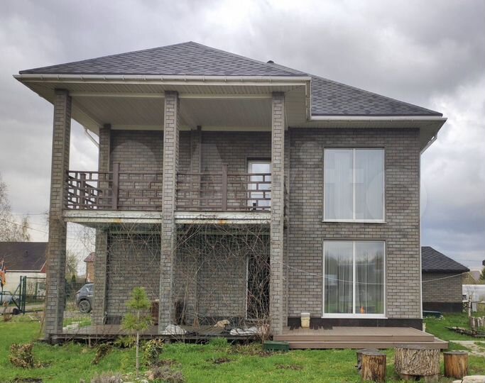 Дом 226 м² на участке 20 сот.