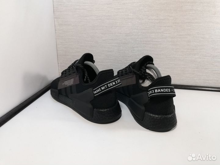 Кроссовки adidas NMD