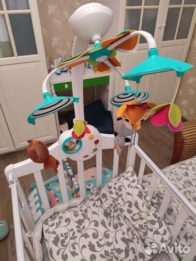 Мобиль на кроватку tiny love