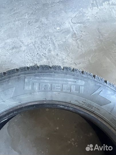 Pirelli Ice Zero 225/60 R18