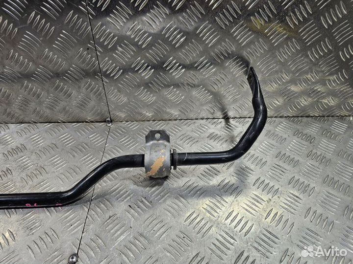 Стабилизатор задний Volkswagen Passat B6