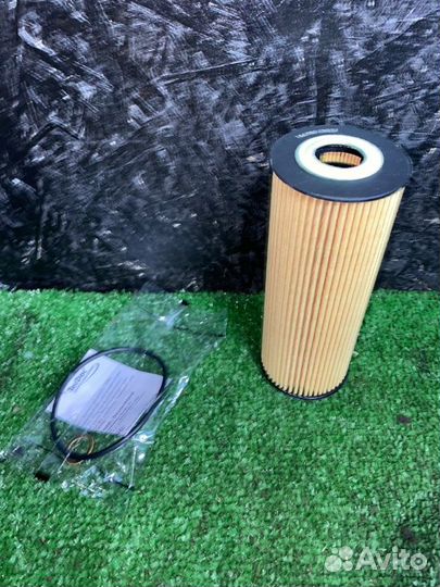 Фильтр масляный Mercedes-Benz E-Class W210 M104