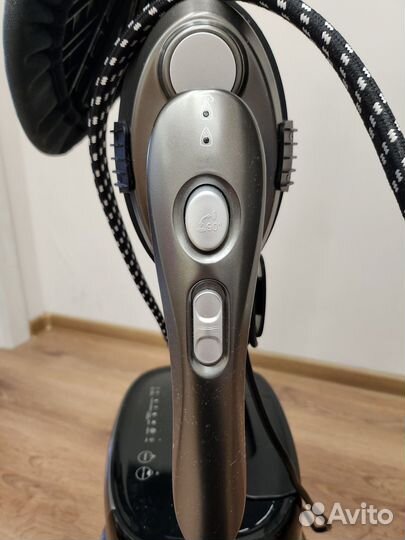 Отпариватель для одежды kitfort