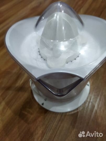 Соковыжималка для цитрусовых braun