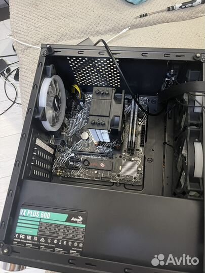 Игровой компьютер на базе ryzen 5500 и rx 6650 xt