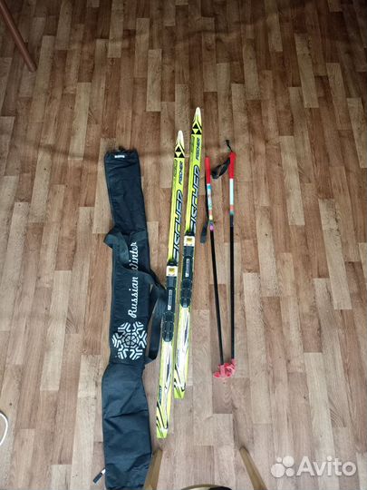 Беговые лыжи