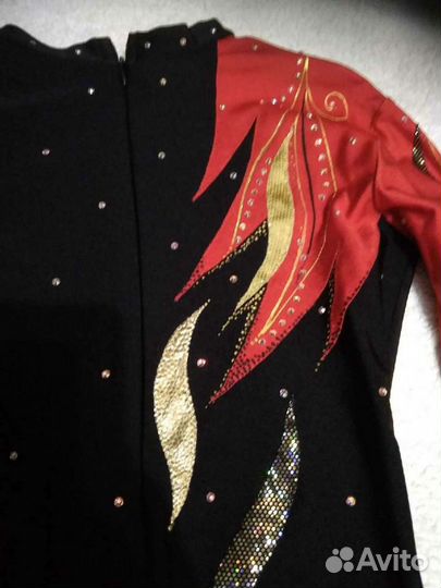 Купальник для спортивной аэробики и гимнастики