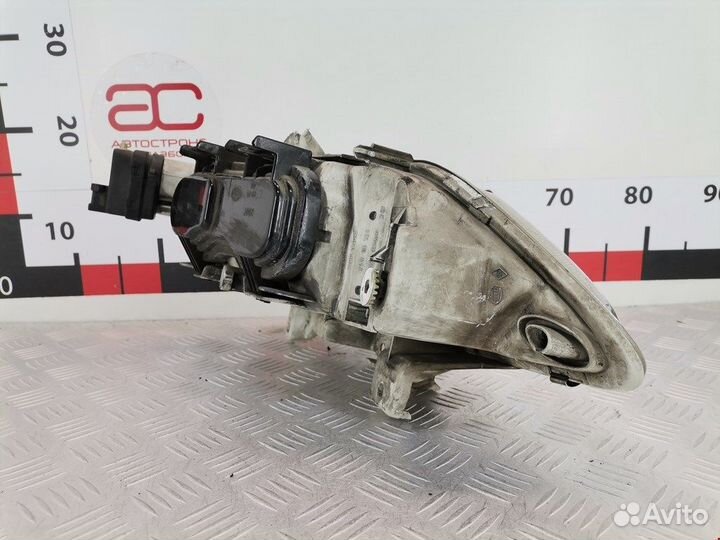 Фара передняя для Renault Espace 3 7701038269