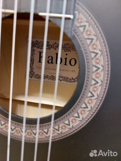 Гитара классическая