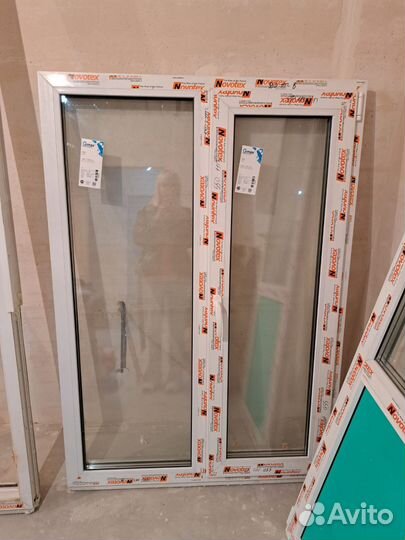 Балконный блок с дверью новый