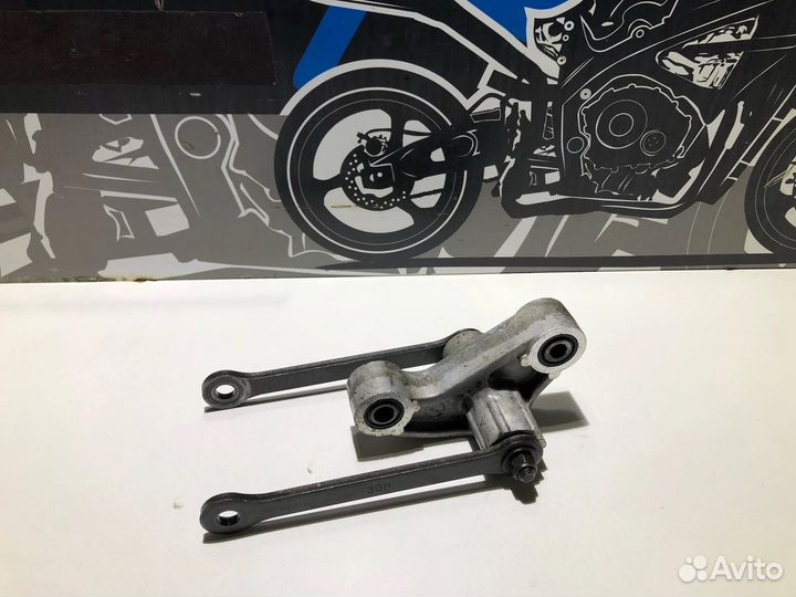 Прогрессия Yamaha YZF 1000 R Thunderace 2000г