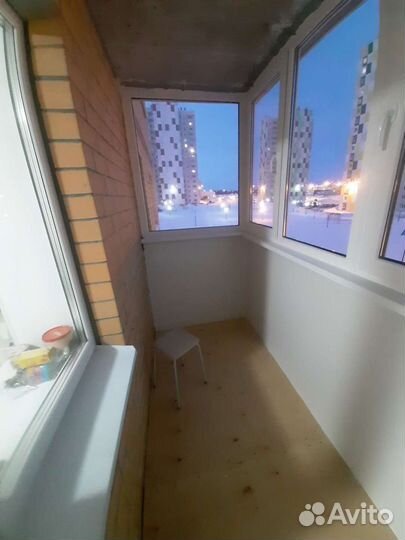 Окна, Балконы