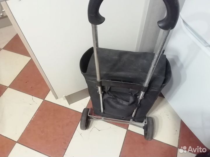 Сумка на колёсах