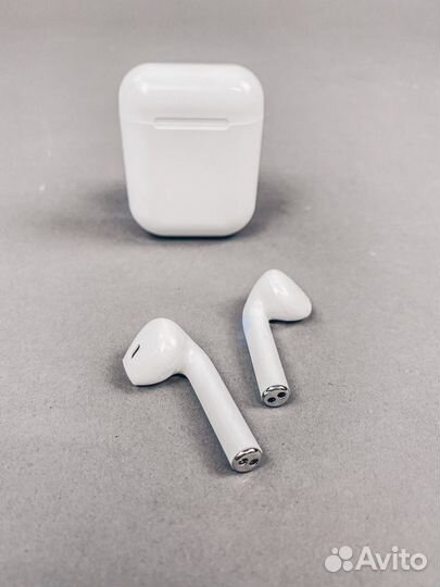 Беспроводные наушники airpods