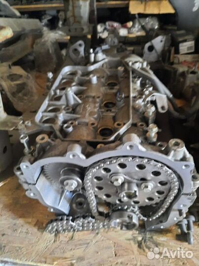 Головка левая v9x гбц Инфинити Ниссан