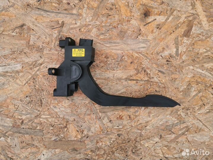 Педаль газа Iveco Daily III (1999—2006)