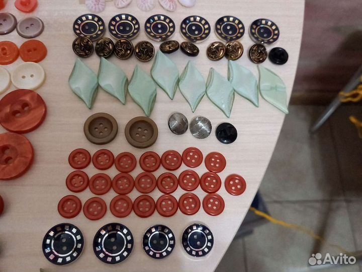 Пуговицы