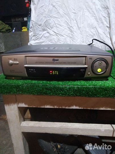 Видео магнитофон LG
