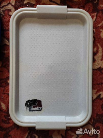 Подносы пластиковые