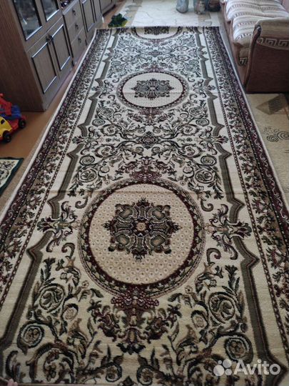 Ковровая дорожка новая
