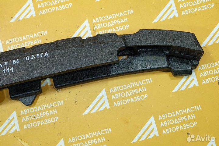 Наполнитель переднего бампера VW Passat B6