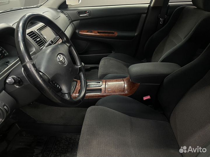 Toyota Camry 2.4 AT, 2003, 192 000 км