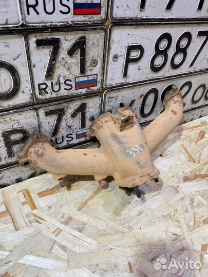 Коллектор выпускной Ваз 21214 2012