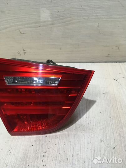Фонарь задний левый Bmw E90