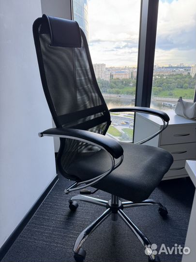 Компьютерное кресло