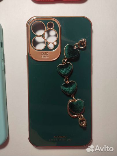 Чехлы на телефон iPhone 11