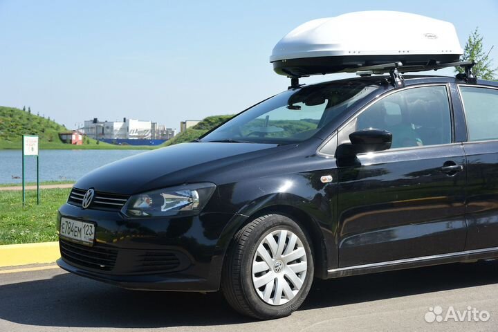 Автобокс на крышу автомобиля Turino Compact белый